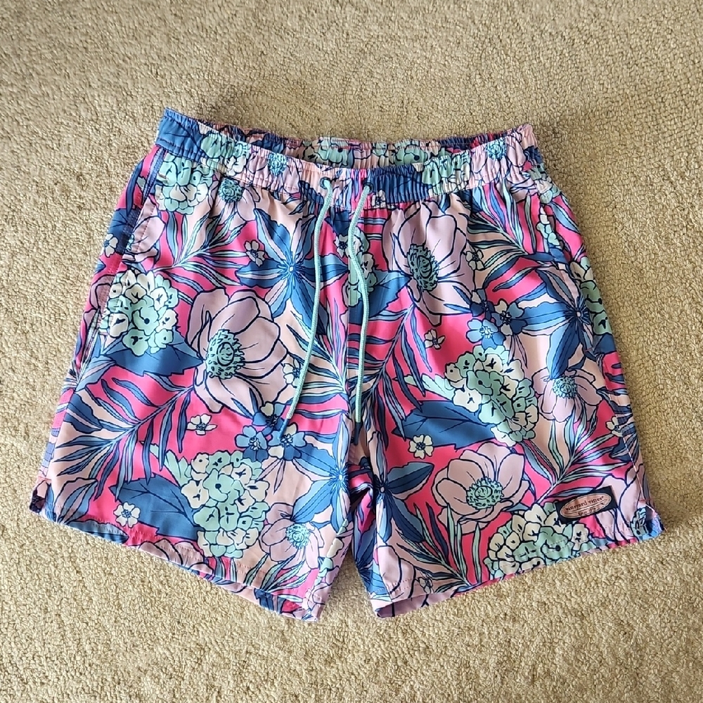 Men's Vineyard Vines Swimming Trunks Size Medium Floral Print